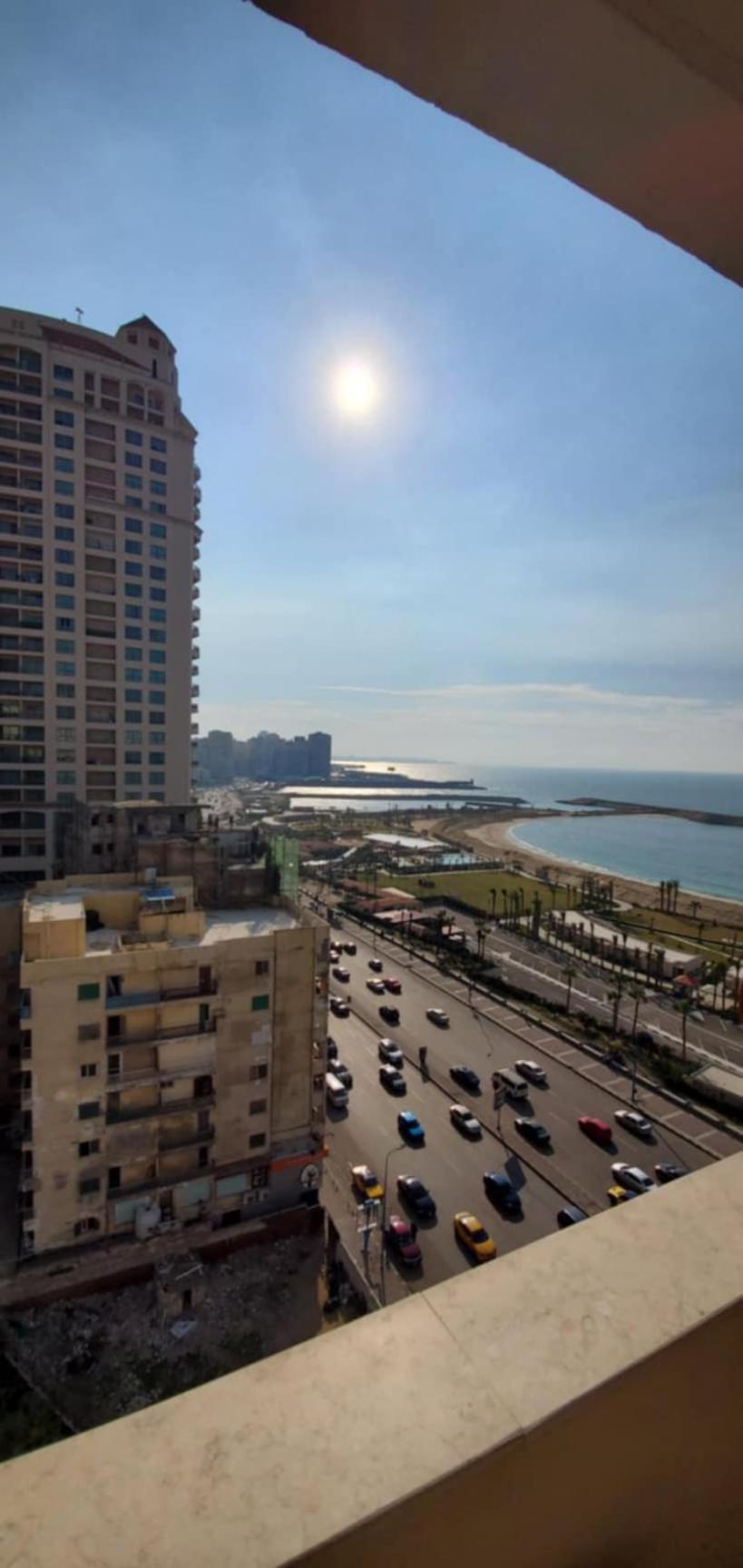 Family Beside Four Seasons With Sea View * Alexandria